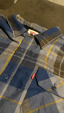 Levi’s button up hoodie
