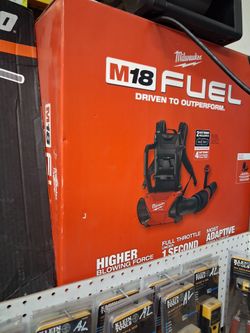 Milwaukee M18 FUEL Backpack Blower