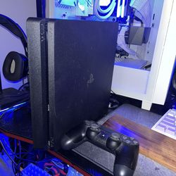 PS4 Slim W/controller & Cables