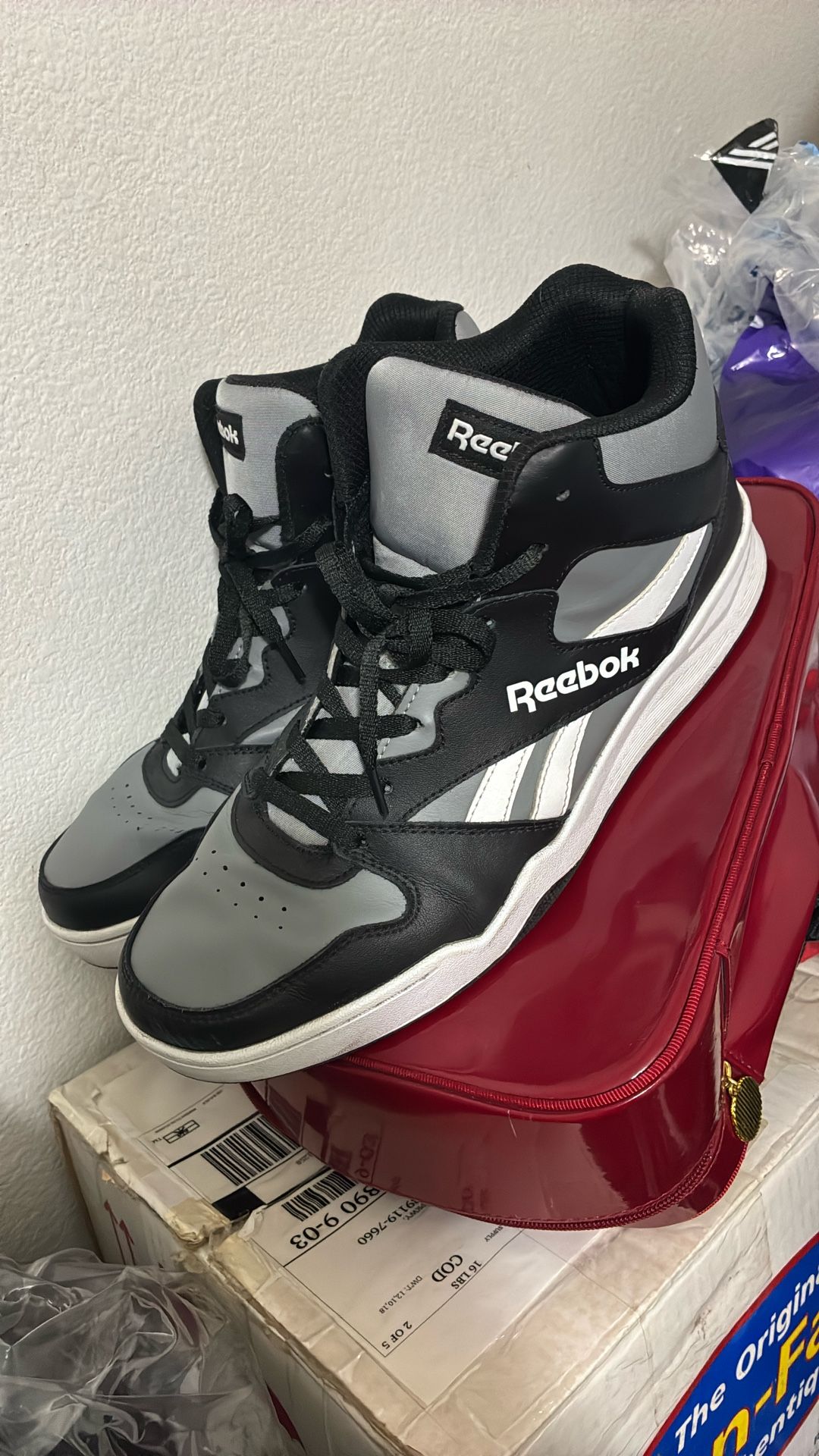 Reebok 11.5 Shoes