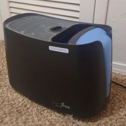 Germ-Free Three Speed Humidifier 