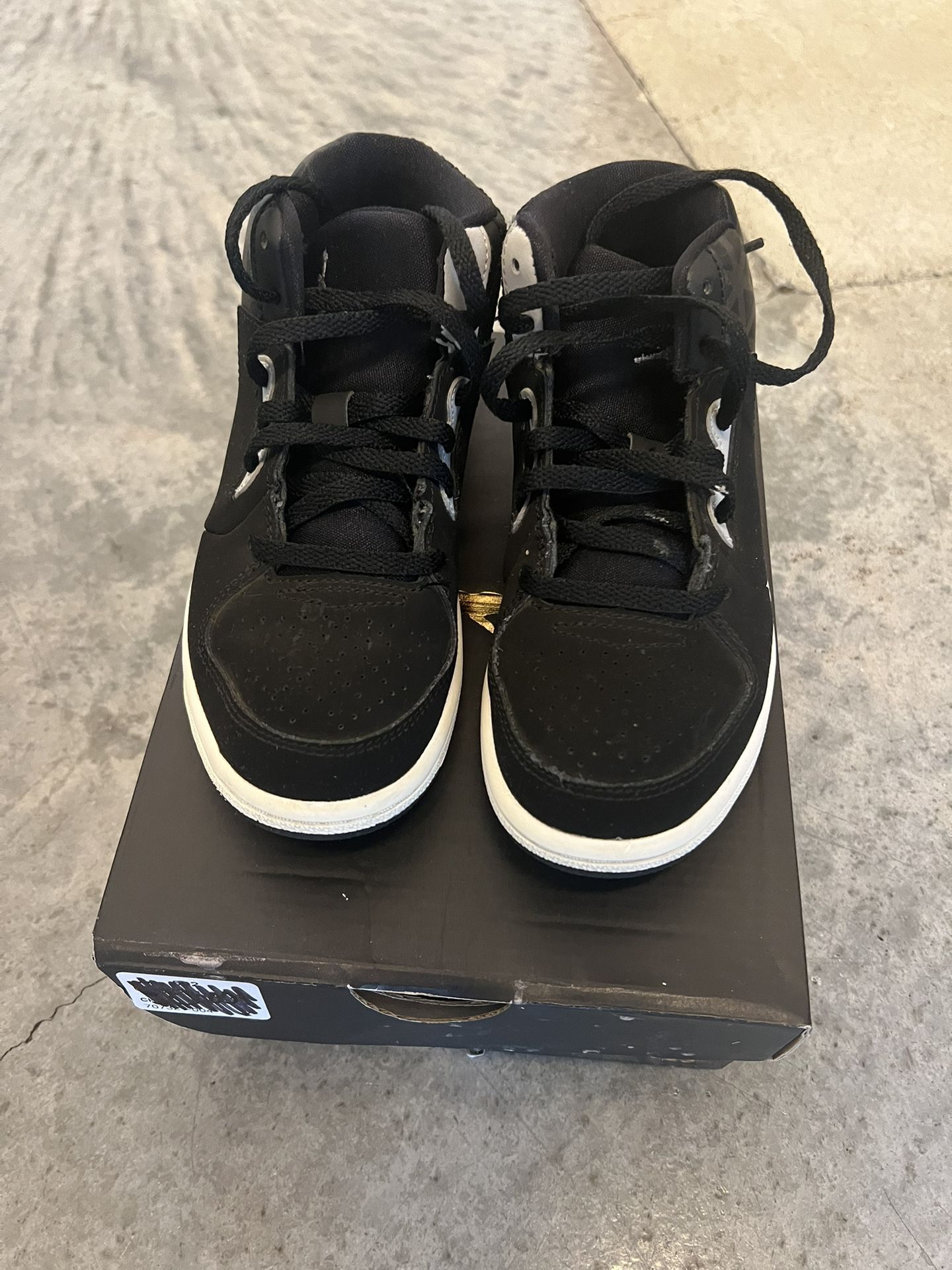 13C Boy Jordan 1 Flight 3 BP Shoes