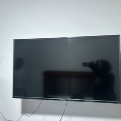 TLC 45 Inch TV 