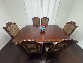 Dining table with 6 chairs, extendable