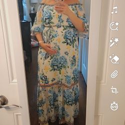 Pink Blush Maternity  Dress. Size Medium