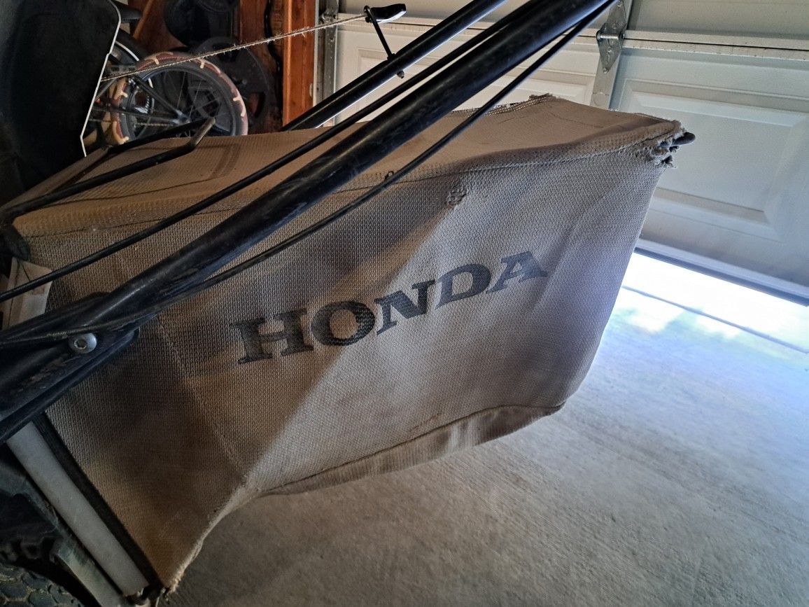 HONDA HRX217 BAG&FRAME