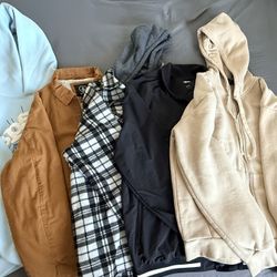 Hoodies/Sweaters