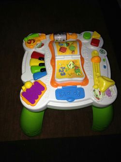 Play Table Leap Frog