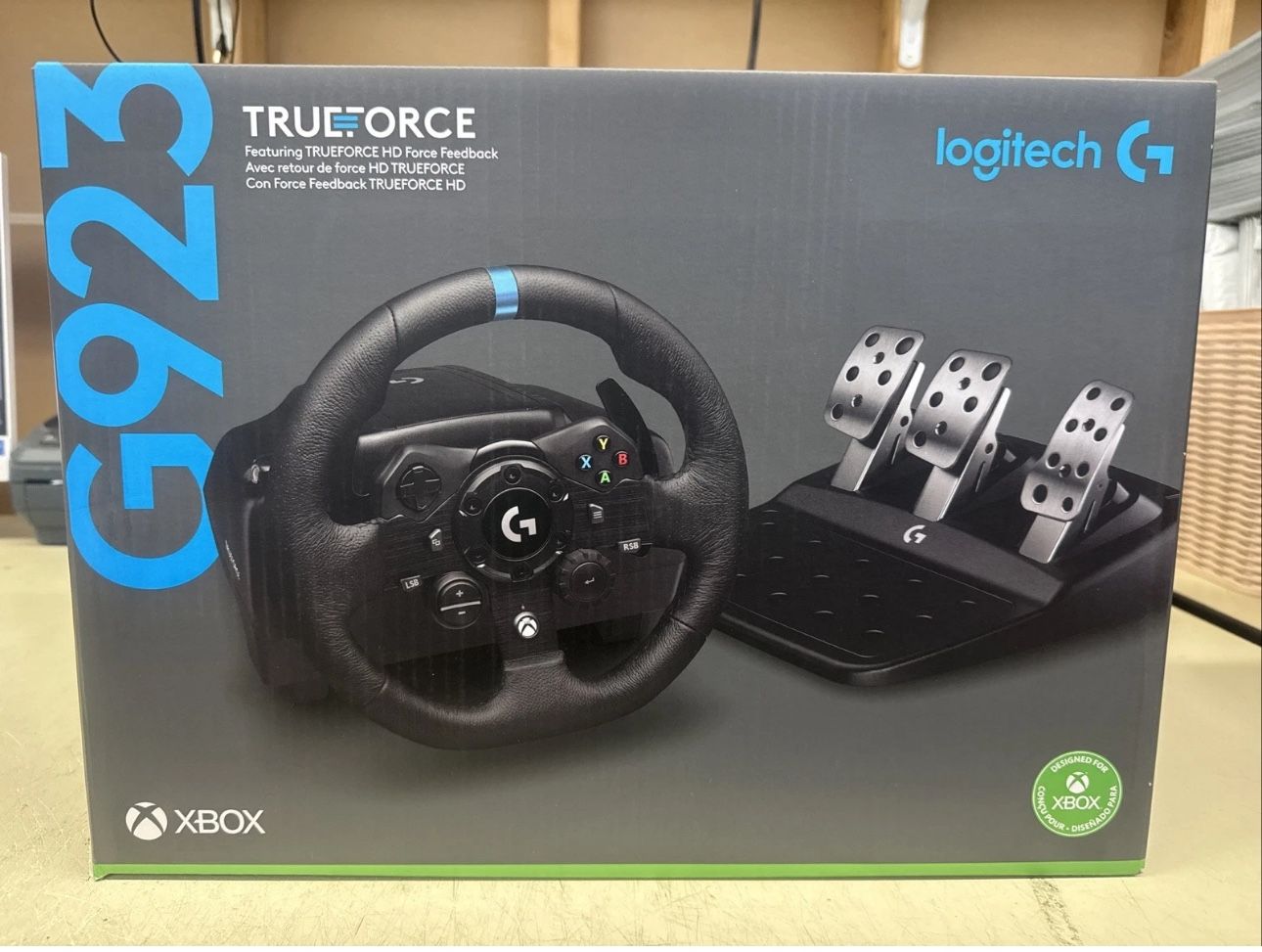 Logitech G920 Racing Wheel & Pedals  for Xbox/PC NEW