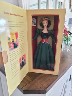 Holiday Homecoming Collector Series 