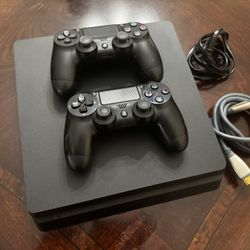 PS4 Slim With Cables & Two Controllers