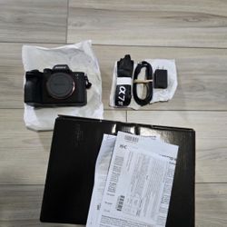 Sony A7 IV Mirrorless Camera 