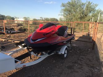 2007 Kawasaki supercharged 250 ultra shell ( hull) very good condition
