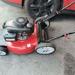 $190 FIRM. LIKE NEW PUSH MOWER READY TO WORK