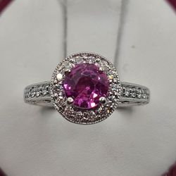 19k White Gold Pink Sapphire And Diamond Ring