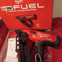 M18 Milwaukee Fuel 30° Framing Gun Tool Only $280