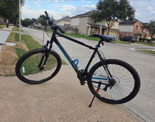 Diamondback Sorrento 27.5" wheels Aluminum XL Mountain bike