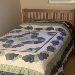 Full Size Bed With Mattress