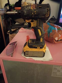 DeWalt cordless power drill