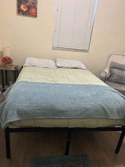 Cama con colchón