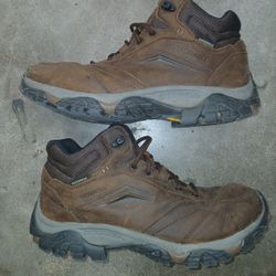 Merrell Moab Mid Waterproof Hiking Boots. Size 11. Worn Once. Retails For $120. Only $30