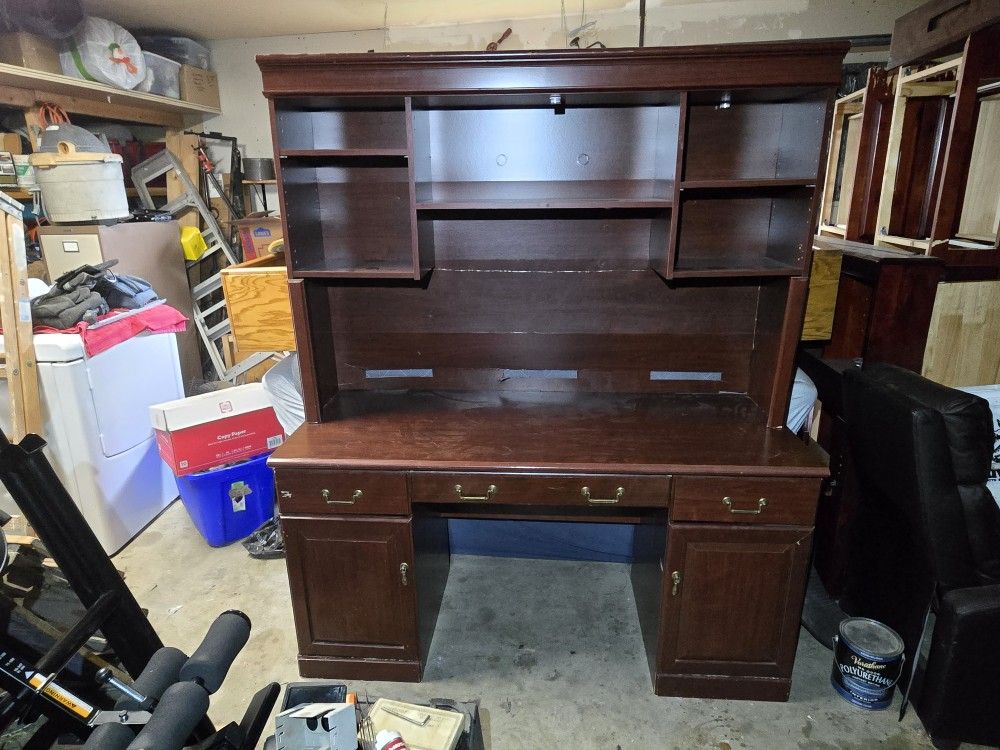 Desk