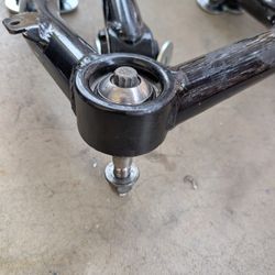 2007-2021 Tundra Uniball Uca