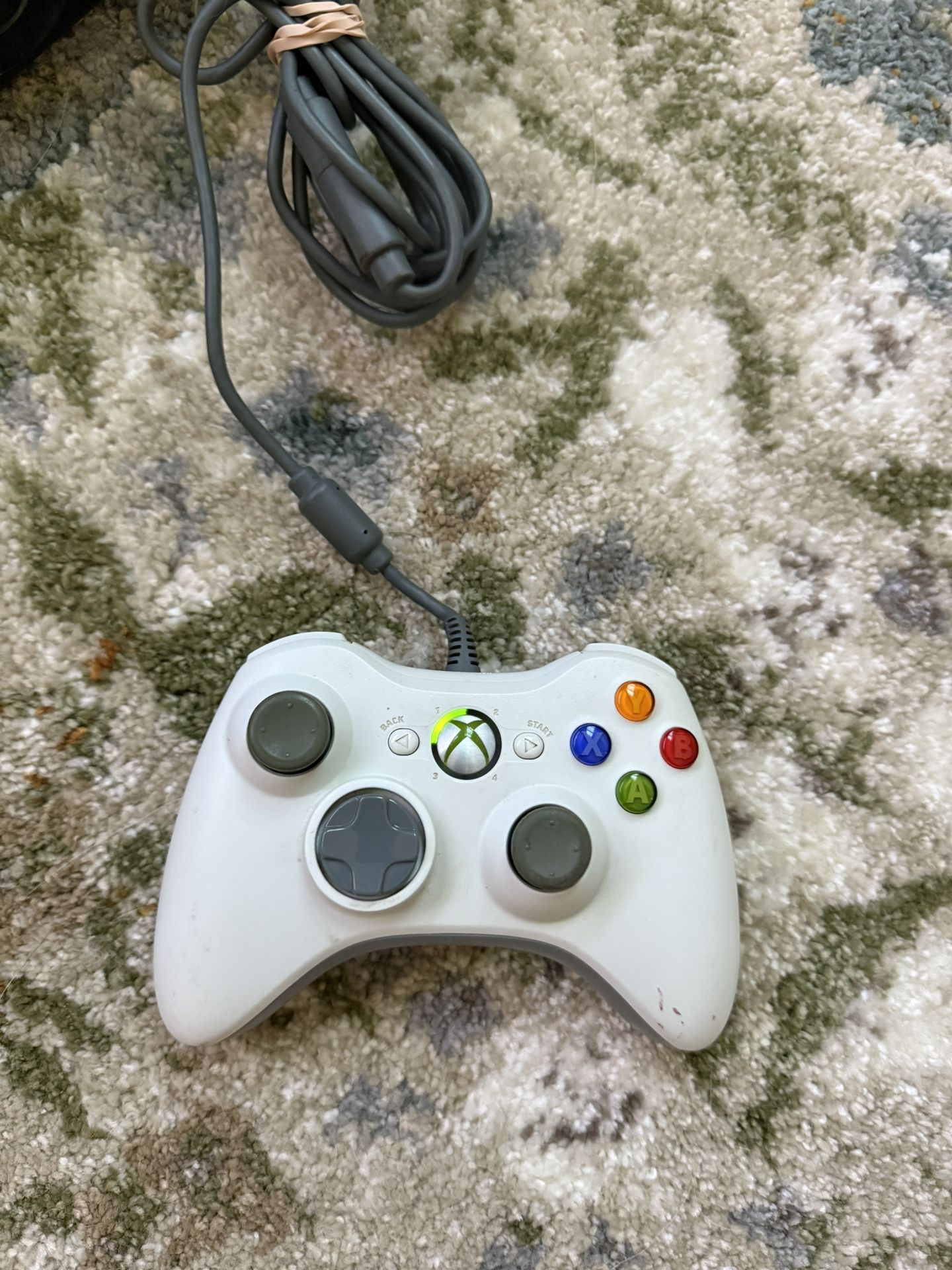 Official Microsoft Xbox 360 White Wired Controller! ~ Works Great! ~ Authentic!