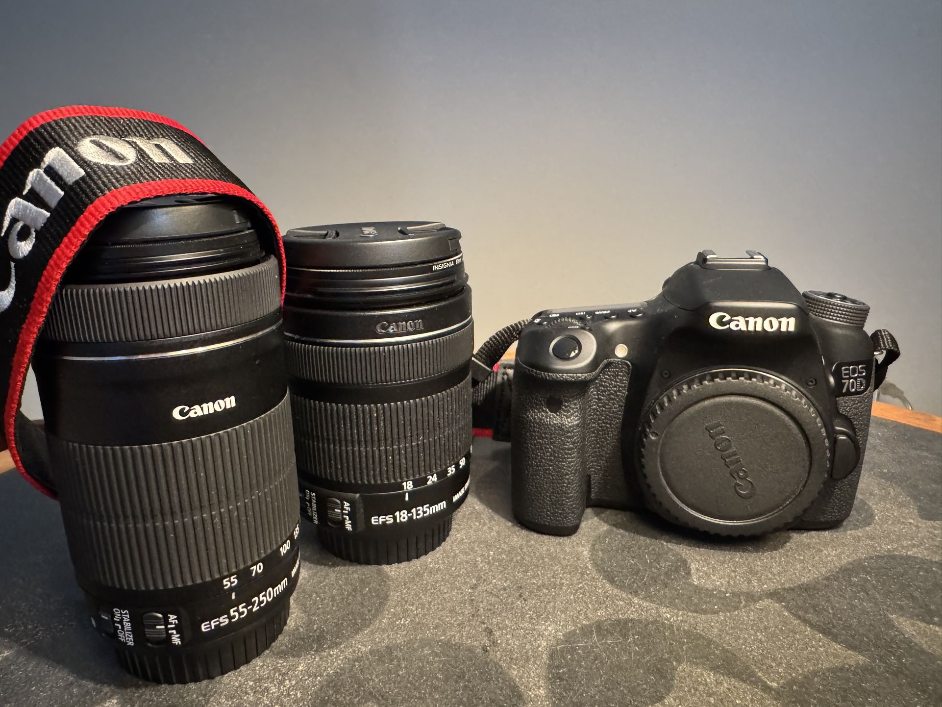 Canon EOS 70D Camera/Lens