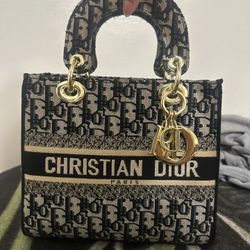 Christian Dior 