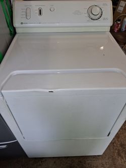 Maytag Dependable Care Heavy Duty Super Capacity Electric Dryer 