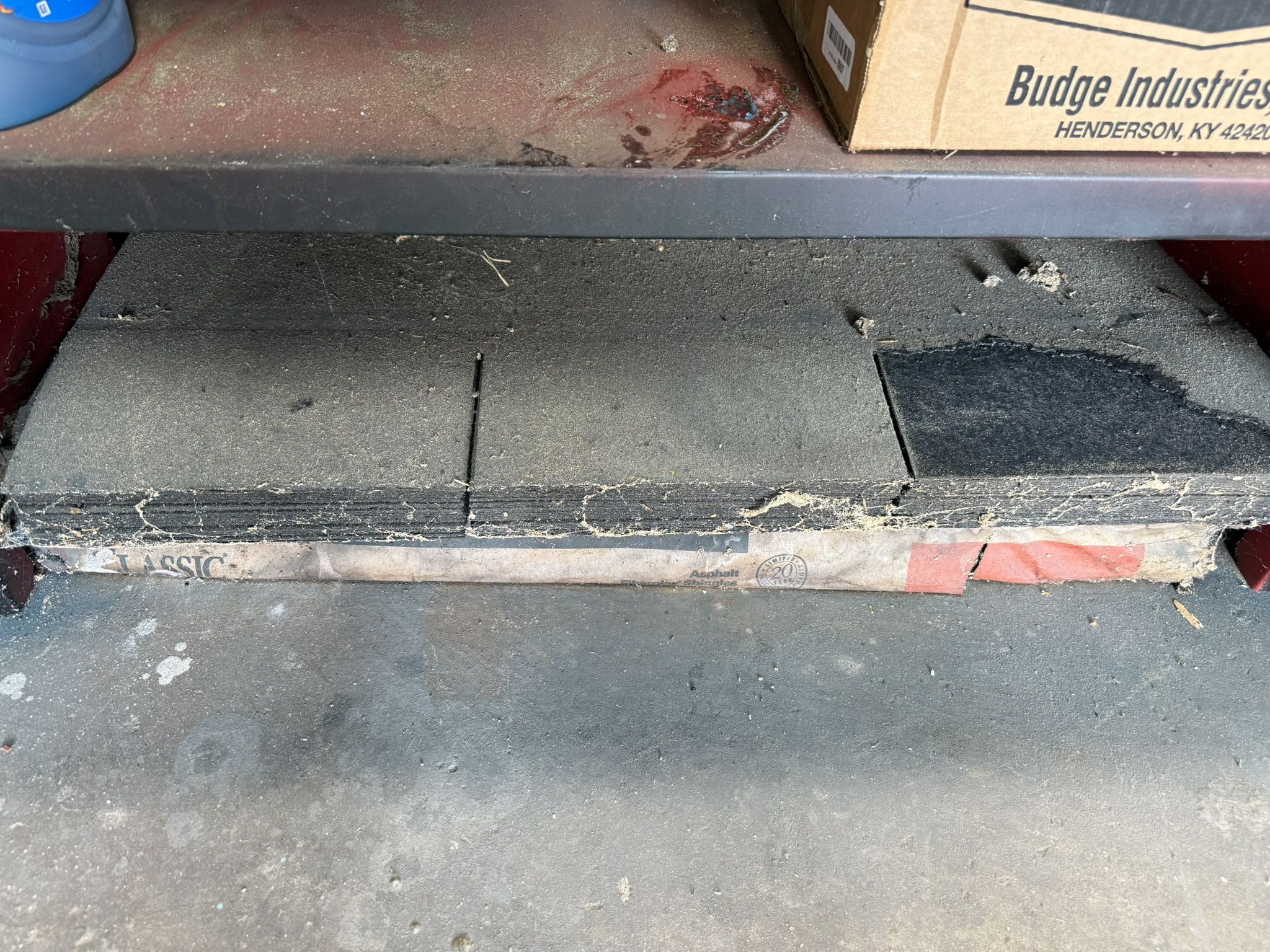 Roofing shingles