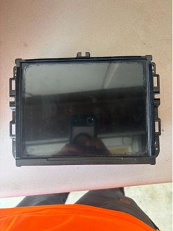 2013-2019 Ram Factory 8.4 Uconnect Radio WITH CARPLAY