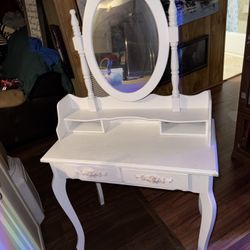 Ktaxon Elegance White Dressing Table Vanity Table and Stool Set Wood Makeup Desk with 2 Drawers & Mirror