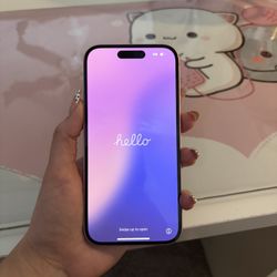 Apple iPhone 15 - Pink (128GB)