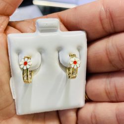 14k Mini Huggies Para Niñas 