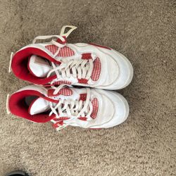 JORDAN 4s 