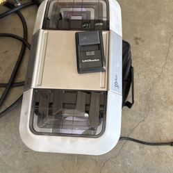 REDUCED: Liftmaster Garage Opener With MyQ