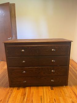 Wood dresser