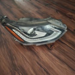 2018 / 2021 Chevrolet Bolt Headlight Right 