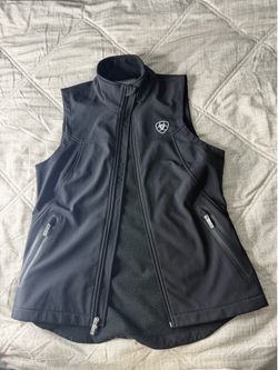 Ariat vest mesh inside