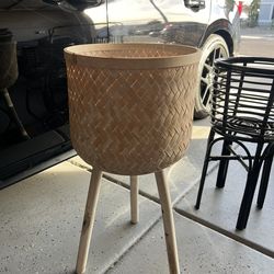 Plant Basket Pot