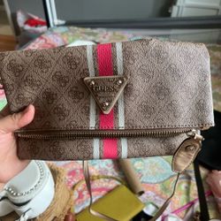 Guess purse