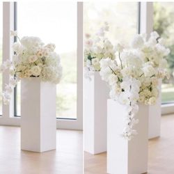 3 PCS SQUARE WHITE PEDESTAL STANDS
