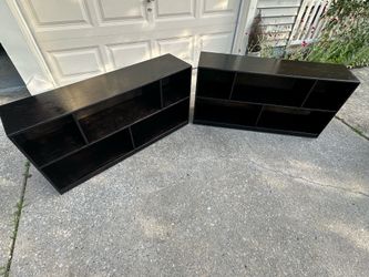 Set of 2 child craft bookshelves on wheels each 75$