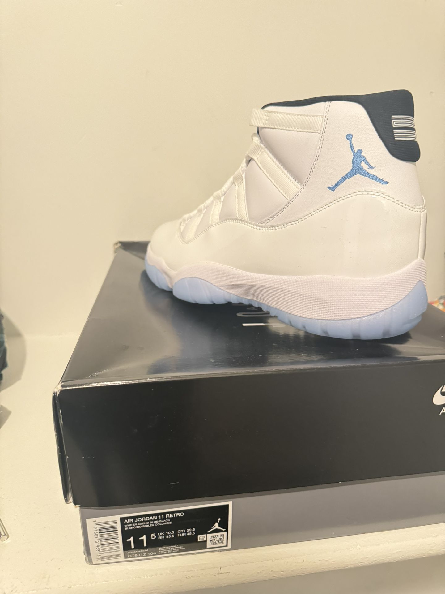 Brand New Jordan Legend Blue