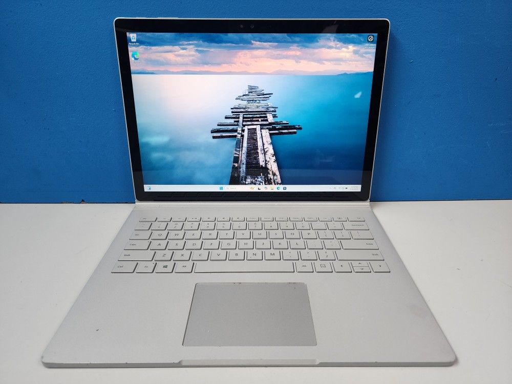 Microsoft Surface Book Intel Core I5-6300U 8 GB Ram/256GB SSD