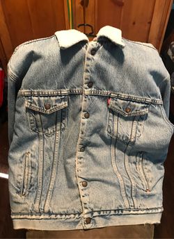 Large Levi’s Denim Jacket Men