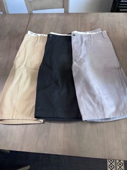 Ben Davis shorts basically new size 40