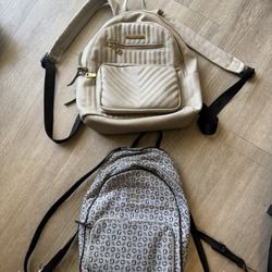 Guess & Steve Madden Backpacks 🎒 In Excellent Condition And Shape 